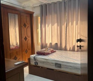 Al Duqqi Apartment | Hi hi apartment