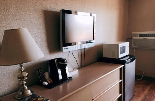 Valleyview Hotel | Hi Valley Motor Inn