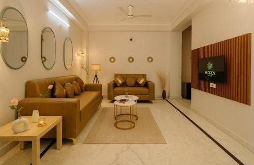 Banjara Hills Apartment | Hidden Gem - Private 1BHK, Fully Furnished Elegant Stay with Indoor Canopy & Fast Wi-Fi
