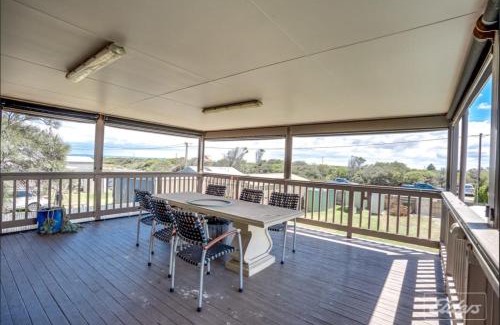 Nangkita House | Hide Away at the Murray Mouth