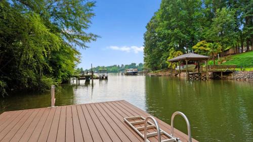 Mooresville House | Hideaway Cove Private Dock Firepit New Build