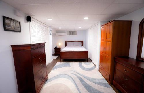Mount Pleasant Apartment | Hideaway Private Studio