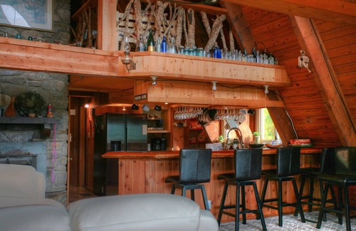 Helen House | High in Helen, A frame House and Cabin