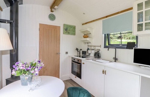 Hayton Cottage | High Rigg Shepherd's Sunrise