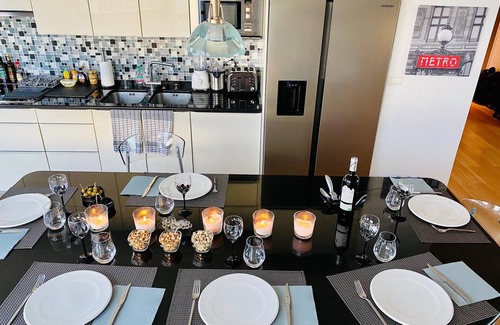 Puteaux Apartment | High Rise Stunning View on Eiffle Tower, Seine & Montmartre!