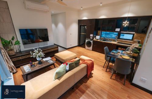 Van Mieu Apartment | High-ser Apartment -2BR - NiceView - Parking - Spacious - In center