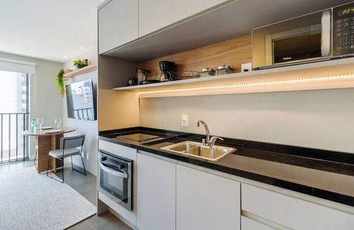 Auxiliadora Apartment | High-standard Studio in Moinhos Gos1007