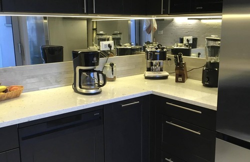 Racisce Condo | High View: A Secluded, Award-Winning Luxury Seaside Villa With Huge Jacuzzi