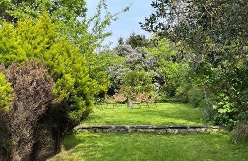 Alexandra House | Highfield Home with free parkings, Surbiton, Kingston upon Thames, Surrey, Greater London , UK