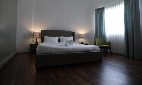 Kolar Hotel | Highway Star