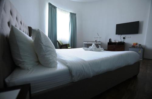 Kolar Hotel | Highway Star