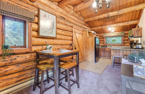 Diamond Ridge Cabin | Hike, Fish & Explore Homer Spit: Forested Cabin!