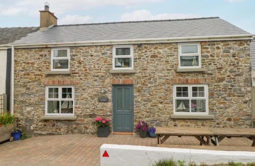 Nolton House | Hillbrook House