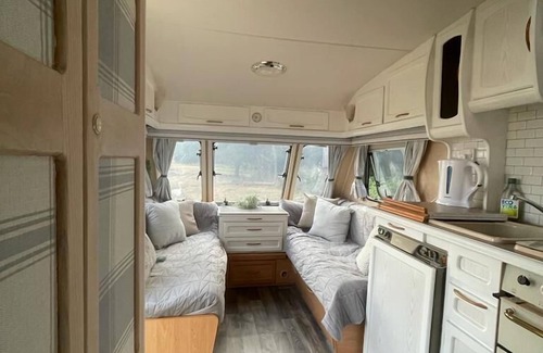 Cleeve House | Hillcroft Accommodation