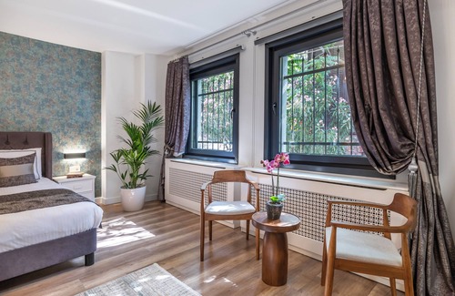 Adalar Hotel | Hillora Buyukada