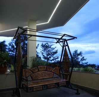 Coonoor Bed & Breakfast | Hills and Hearts Luxury Villa