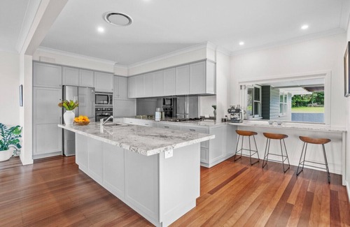 Bald Knob Apartment | Hillside House at Bald Knob