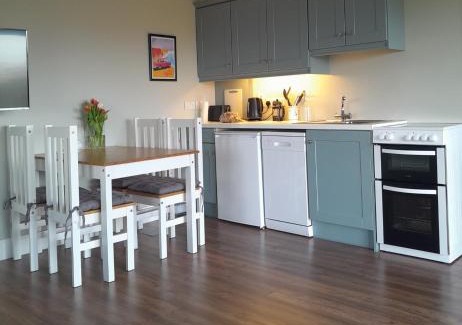 Lisdoonvarna Apartment | Hilltop Haven, Doolin