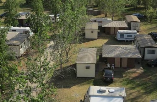 Tyntynder South Resort | Hilltop Resort