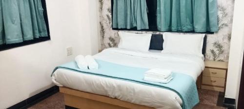 Sanwer Cabin | Hillview Residency