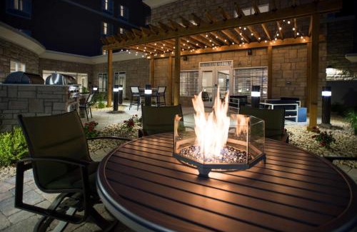 Eagan Park Hotel | Hilton Garden Inn Atlanta Airport North