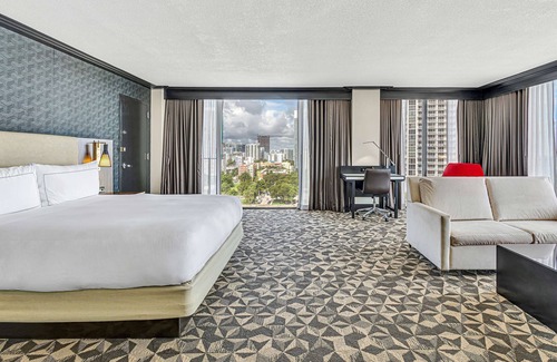 Downtown Miami Hotel | Hilton Miami Downtown