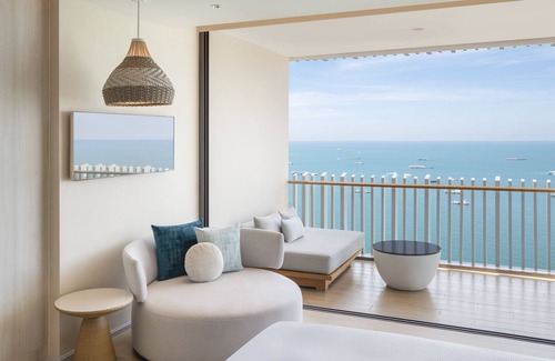 Pattaya Bay Resort | Hilton Pattaya