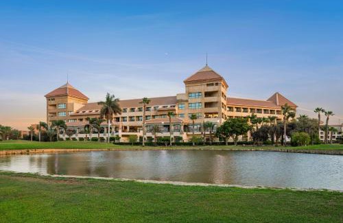 Dream Land Resort | Hilton Pyramids Golf