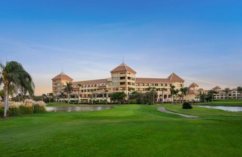 Dream Land Resort | Hilton Pyramids Golf