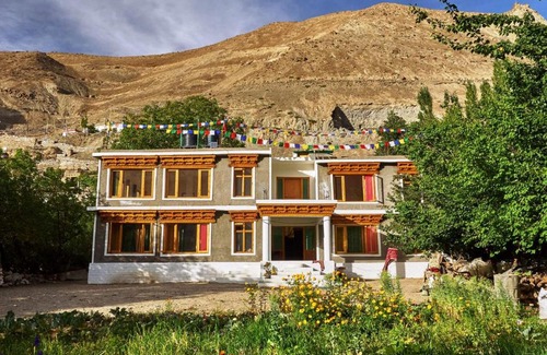 Tingmosgang House | Himalayan Abode