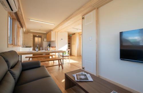 Kabayama Apartment | Himawari