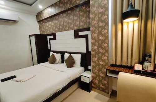 Indira Nagar Hotel | Hind palace