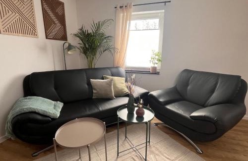 Reichenbrand Apartment | Hinterhaus am Stadtrand Chemnitz