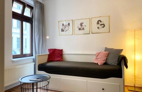 Lindenau Apartment | Hinterhaus Apartment No4