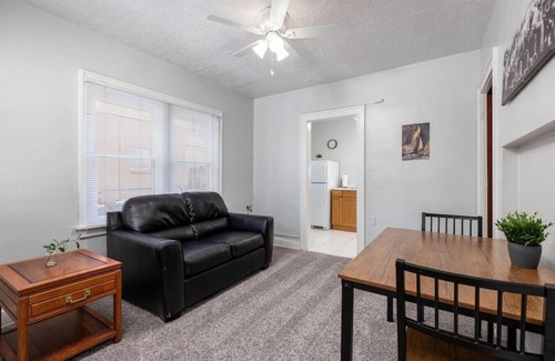 Lower Avenues Apartment | Historic Avenues Downtown Loft