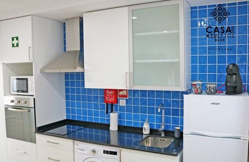 Peniche de Cima House | Historic Center City Ap "Tile House - Blue"