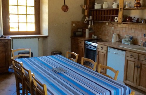 Saint-Pavace Cottage | Historic cottage in charming castle near Le Mans