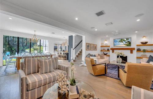 Lake Ida Shores House | Historical Residence Heated Pool Beach Proximity Heron Key RESlDENCES
