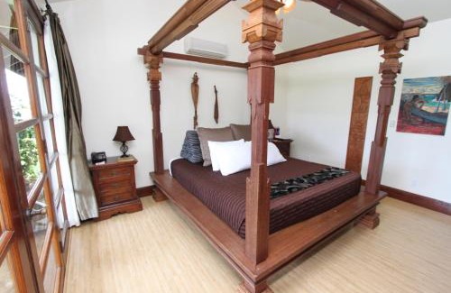 Historic Lahaina Front Street Bed & Breakfast | Ho'oilo House