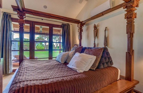 Historic Lahaina Front Street Bed & Breakfast | Ho'oilo House