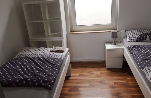 Burgeresch Apartment | HÖ01 large apartment with dryer and washing machine