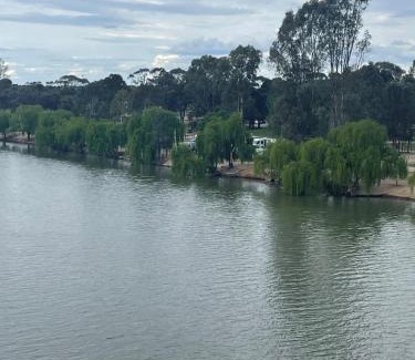 Robinvale House | Hockey Manor