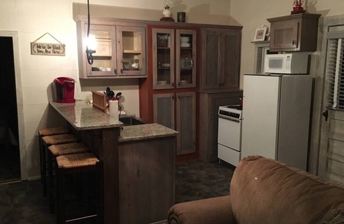Burks Fork House | Hog Mt Retreat by Buffalo Mountain Getaway