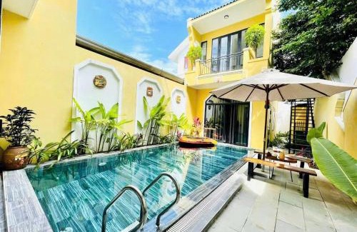 Thanh Ha Villa | Hoi An Town Villa With Rice Field View