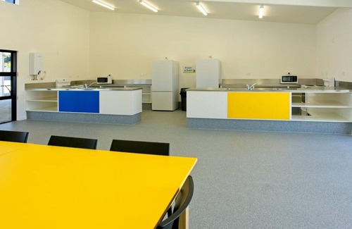 Hokitika Other | Hokitikas Kiwi Holiday Park and Motels