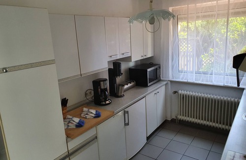 Ekernermoor Apartment | Holiday Apartment "Erika" with Private Terrace, Private Garden and Wi-Fi