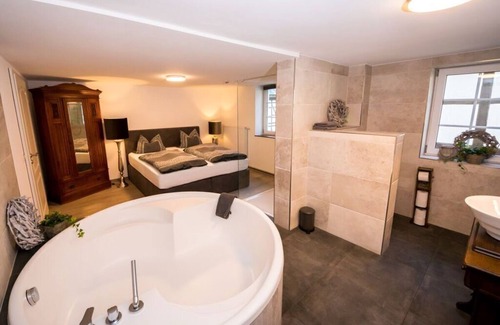 Brakel House | Holiday apartment at the castle park