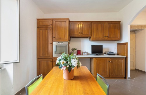 Luogosanto Apartment | Holiday Apartment Casa Vacanze Cinque Spiagge with Air Conditioning