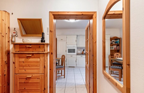 Muritz Apartment | Holiday Apartment 'Quietly Located Holiday Apartment' with Balcony and Wi-Fi