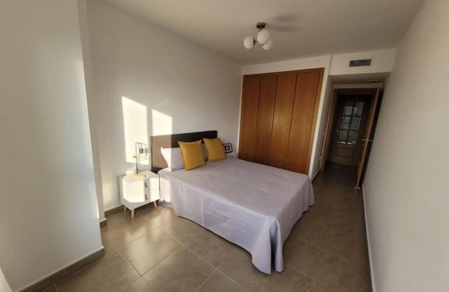 Xilxes Apartment | Holiday Apartment "Margalló Con Garaje" with Mountain View, Private Terrace & Balcony